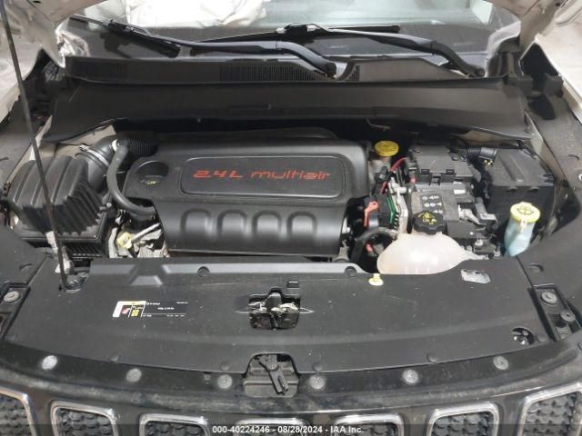 3C4NJCAB3JT356421 Jeep Compass Sport Fwd