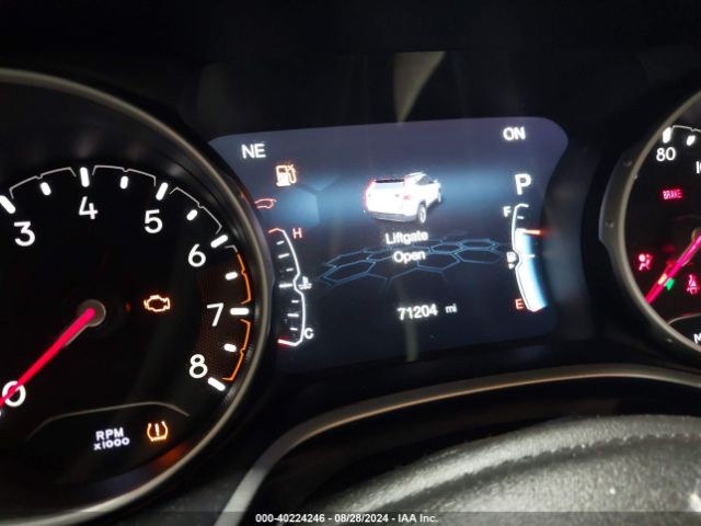 3C4NJCAB3JT356421 Jeep Compass Sport Fwd