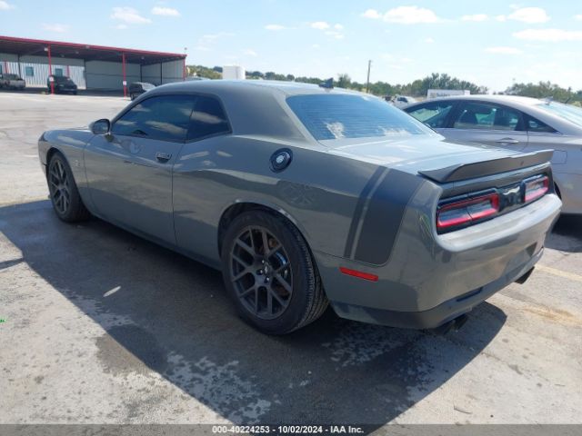 2C3CDZFJ8JH166015 Dodge Challenger R/t Scat Pack