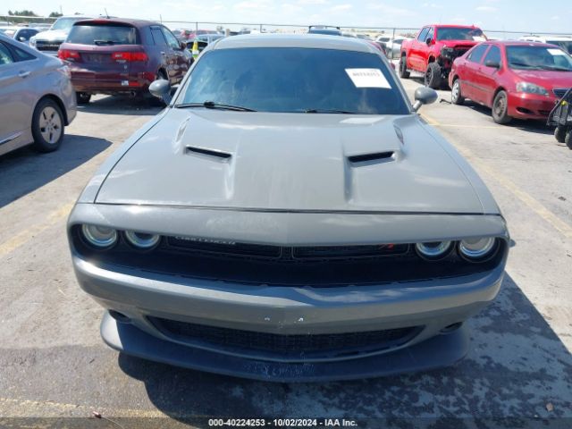 2C3CDZFJ8JH166015 Dodge Challenger R/t Scat Pack