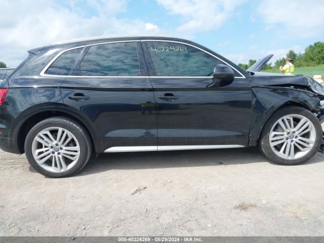 WA1BNAFY2K2049232 Audi Q5 45 Premium