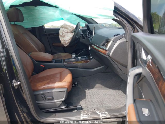 WA1BNAFY2K2049232 Audi Q5 45 Premium
