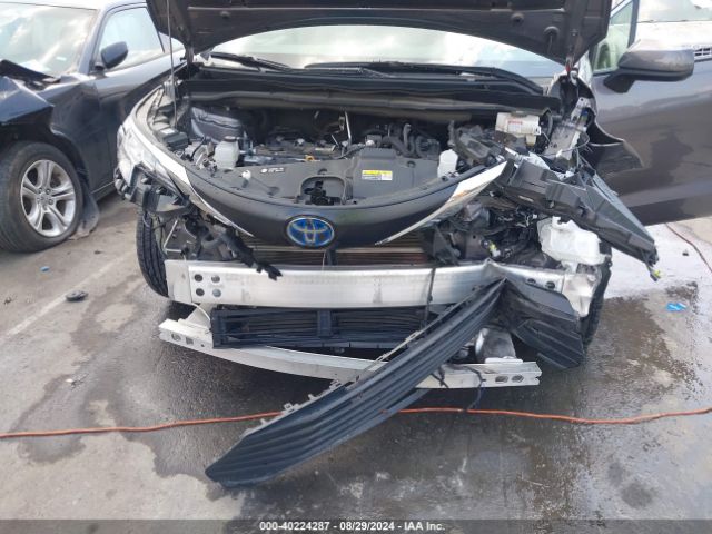 5TDKRKEC0MS031345 Toyota SIENNA LE