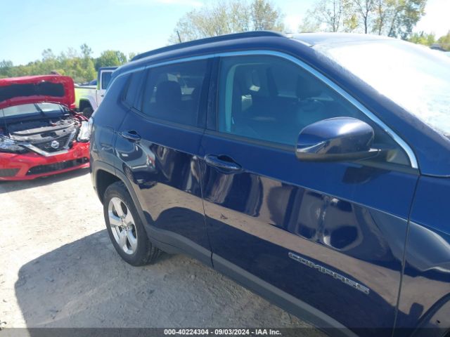 3C4NJDBB9HT666720 Jeep New Compass Latitude 4x4