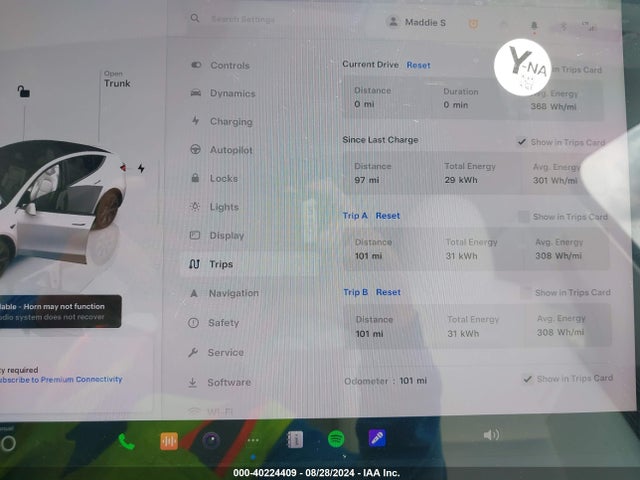 2024 TESLA MODEL Y 7SAYGAEE1RF120643 Photo 6