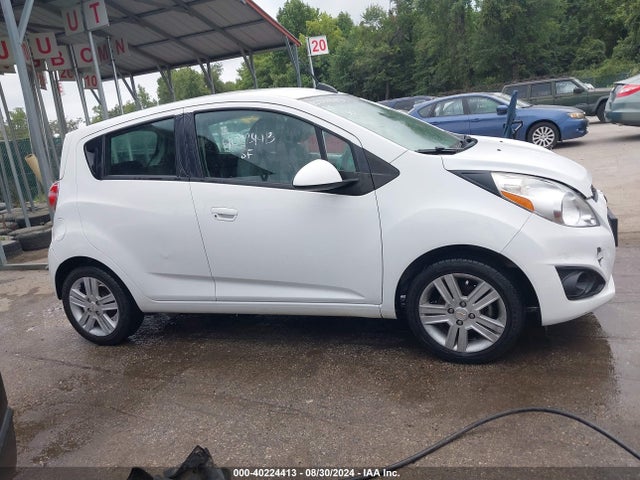 Chevrolet Spark 1lt Cvt 2015 KL8CD6S98FC740203 Image 13