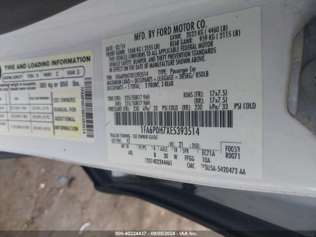 1FA6P0H7XE5393514 Ford FUSION SE