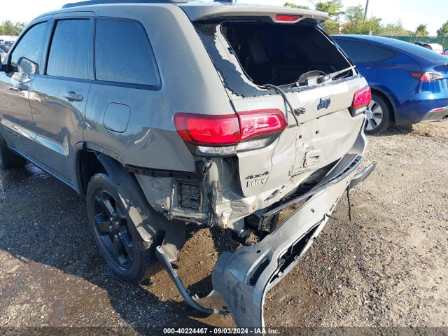 1C4RJFAG6KC623790 Jeep Grand Cherokee Upland 4x4