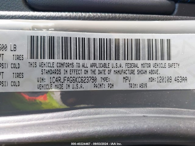 1C4RJFAG6KC623790 Jeep Grand Cherokee Upland 4x4