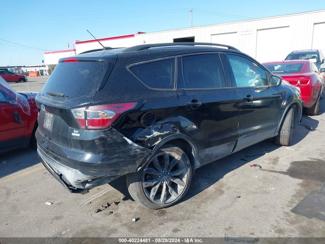 Ford ESCAPE SE 2017 1FMCU0G9XHUD12199 Image 4