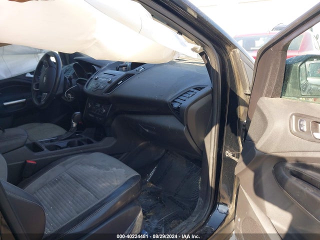 Ford ESCAPE SE 2017 1FMCU0G9XHUD12199 Image 5