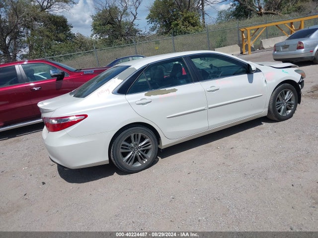 Toyota CAMRY SE 2015 4T1BF1FK1FU025072 Image 4