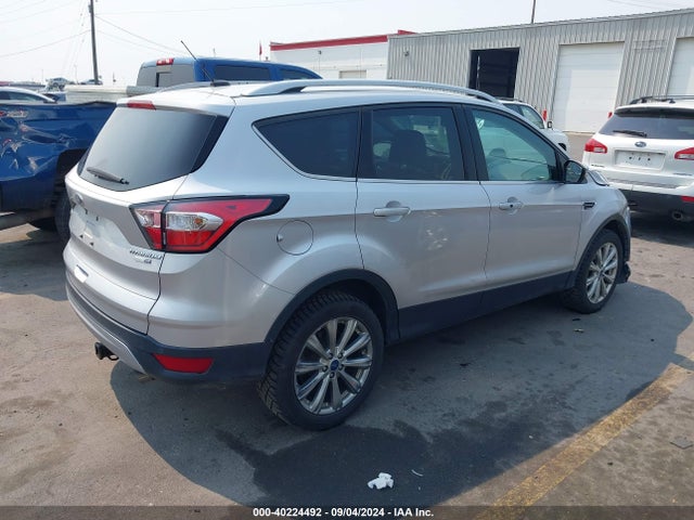 Ford Escape Titanium 2017 1FMCU9J92HUE95627 Image 4