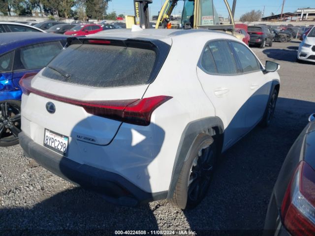 JTHX9JBH9M2053205 Lexus UX 250H