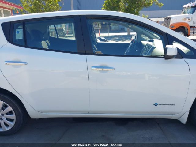 1N4AZ0CP1FC312182 Nissan LEAF S