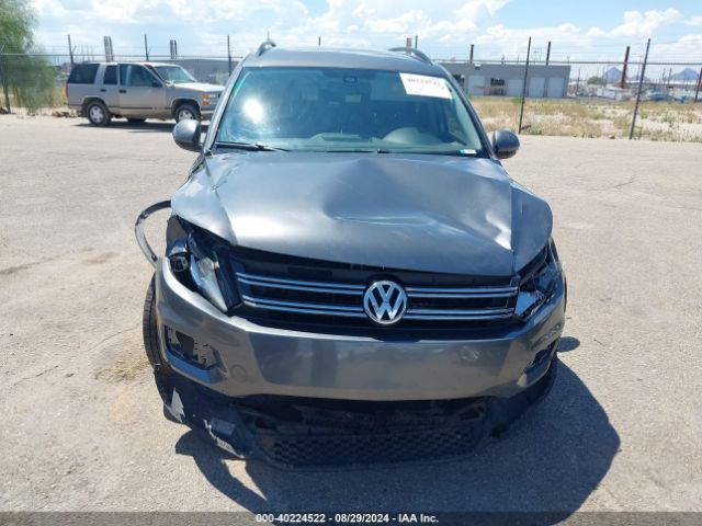 WVGAV7AX5GW511961 Volkswagen TIGUAN S