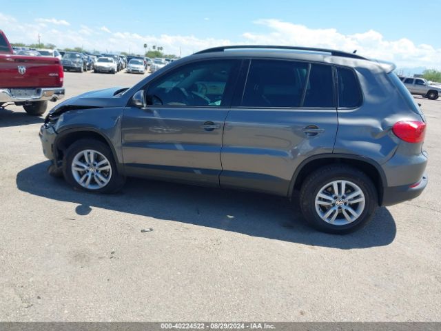 WVGAV7AX5GW511961 Volkswagen TIGUAN S