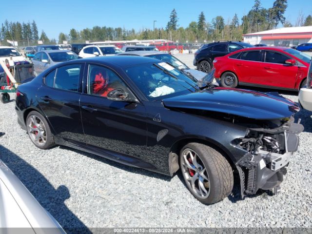 ZARFAEAV5J7572212 Alfa Romeo Giulia Quadrifoglio Rwd