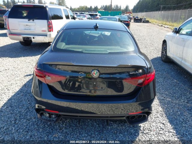 ZARFAEAV5J7572212 Alfa Romeo Giulia Quadrifoglio Rwd