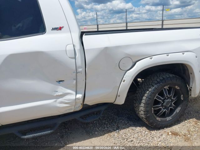 5TFRY5F1XFX190824 Toyota Tundra Sr5 5.7l V8