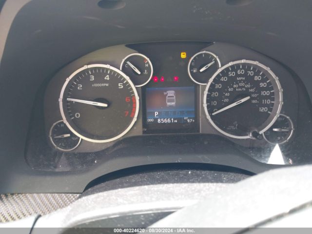 5TFRY5F1XFX190824 Toyota Tundra Sr5 5.7l V8
