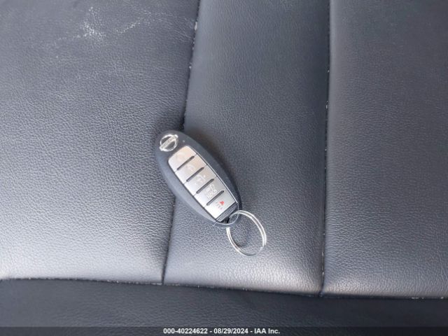 JN8AT3CA1MW021061 Nissan Rogue Sl Fwd