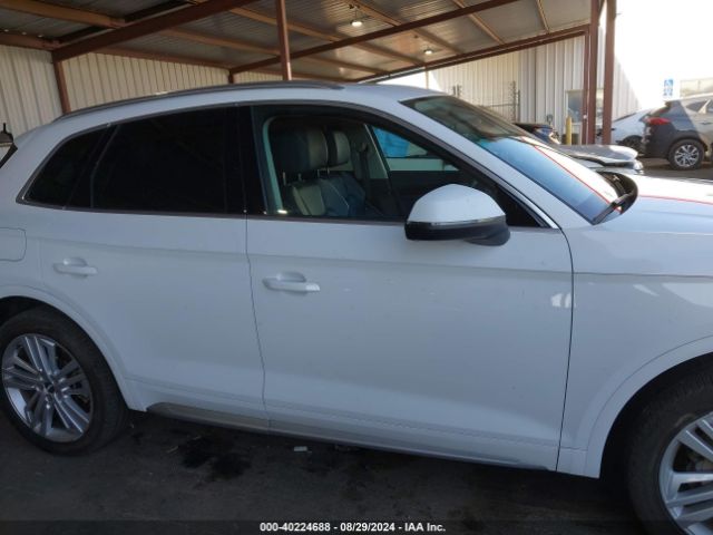 WA1BNAFY8J2205367 Audi Q5 2.0t Premium/2.0t Tech Premium
