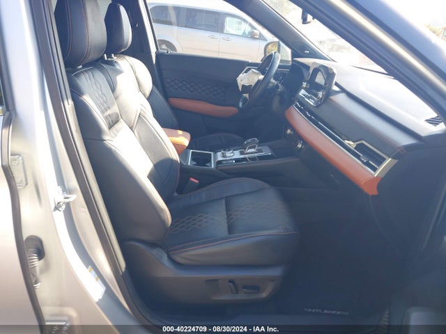 2022 MITSUBISHI OUTLANDER JA4J4VA86NZ073073 Photo 4