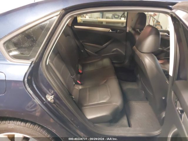 1VWAS7A3XFC019305 Volkswagen Passat 1.8t Wolfsburg Edition