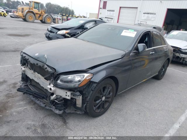 55SWF4JB2GU121185 Mercedes-Benz C 300 Luxury/sport