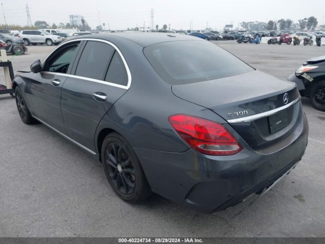 55SWF4JB2GU121185 Mercedes-Benz C 300 Luxury/sport