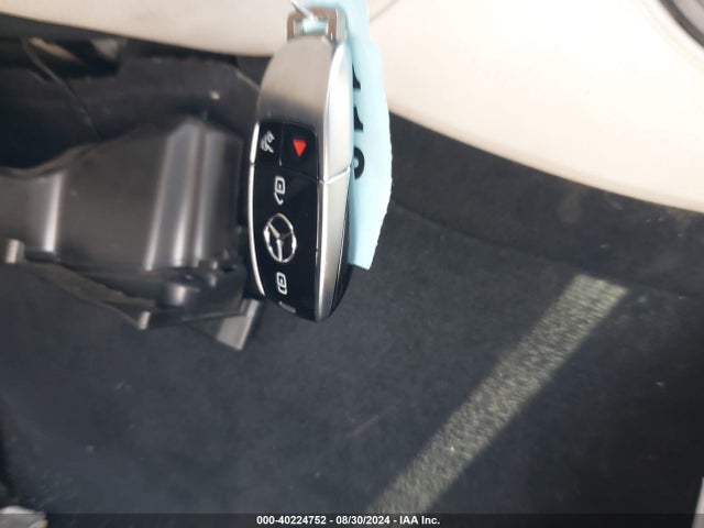 WDDZF4JB6HA185275 Mercedes-Benz E 300