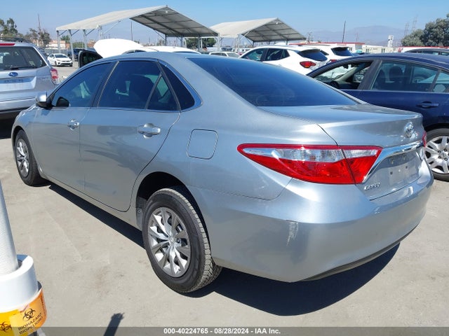Toyota CAMRY LE 2017 4T1BF1FK6HU757555 Image 3