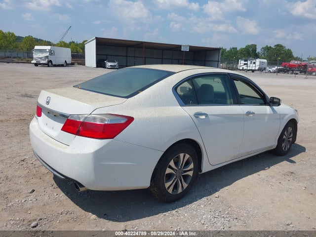 Honda ACCORD LX 2015 1HGCR2F3XFA174372 Image 4