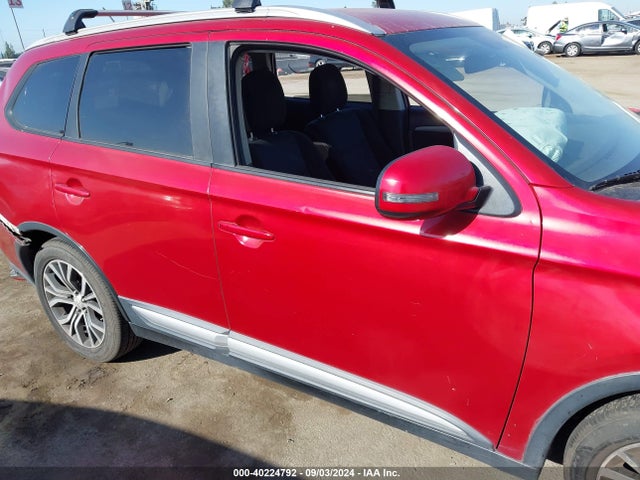 Mitsubishi Outlander Se 2016 JA4AD3A30GZ001068 Image 12