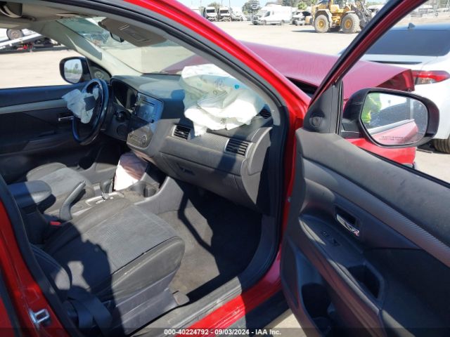 2016 MITSUBISHI OUTLANDER JA4AD3A30GZ001068 Photo 4