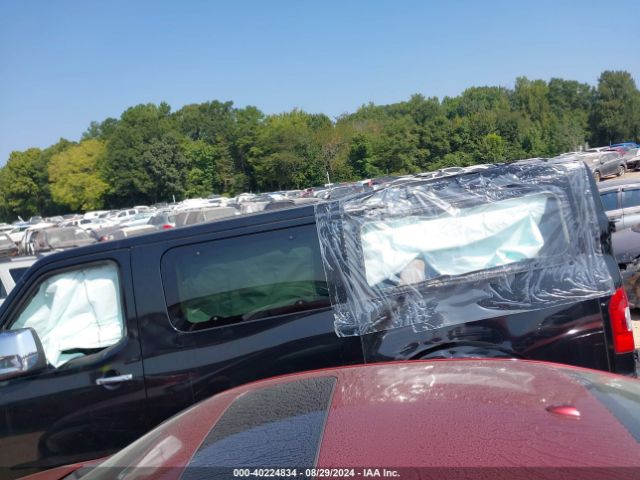 5BZAF0AA1JN853375 Nissan Nv Passenger Nv3500 Hd Sl V8