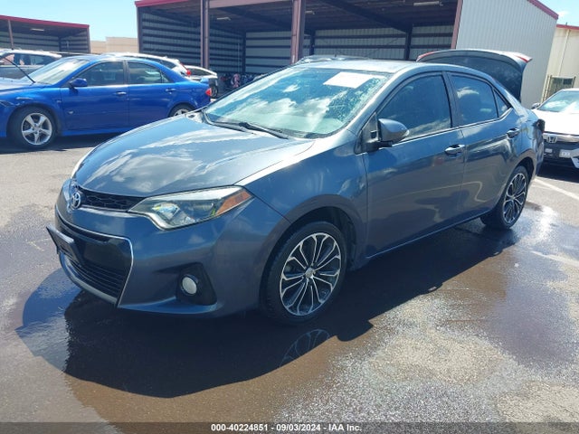 Toyota Corolla S/s Plus/s Premium 2015 5YFBURHE0FP316935 Image 2