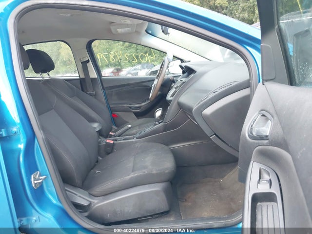 Ford FOCUS SE 2015 1FADP3K20FL318209 Image 5