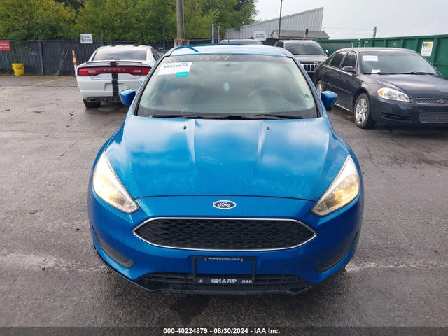 Ford FOCUS SE 2015 1FADP3K20FL318209 Image 6