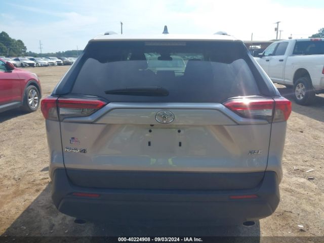 2T3W1RFV1NC197991 Toyota Rav4 Xle