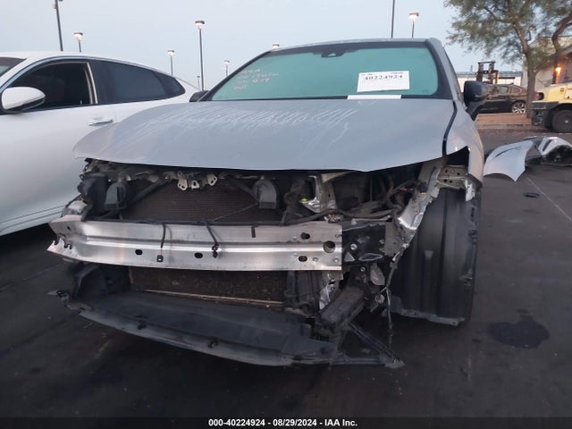 Toyota CAMRY SE 2018 4T1B11HK8JU113170 Image 6