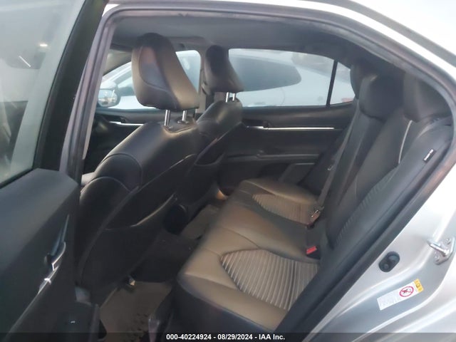 Toyota CAMRY SE 2018 4T1B11HK8JU113170 Image 8