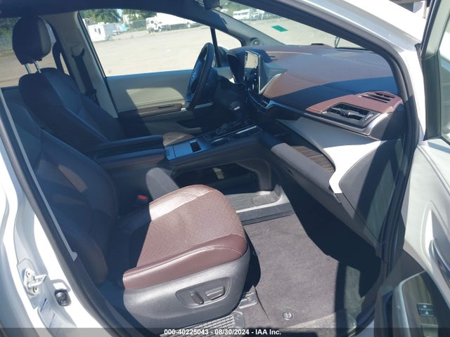 Toyota Sienna Platinum 2021 5TDESKFCXMS027643 Image 5