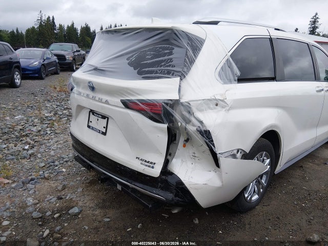 Auction sale of the 2021 Toyota Sienna Platinum, vin: 5TDESKFCXMS027643, lot number: 40225043