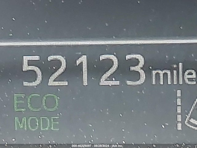 Toyota Rav4 Xle 2018 JTMWFREVXJD114910 Image 16