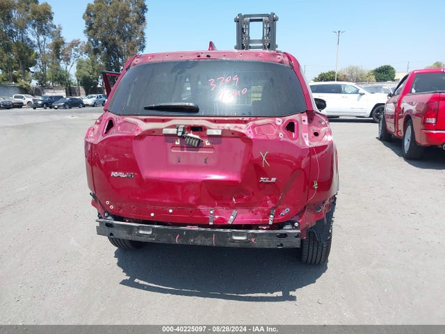 Toyota Rav4 Xle 2018 JTMWFREVXJD114910 Image 6