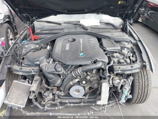 WBA2G1C3XHV665449 BMW M240i