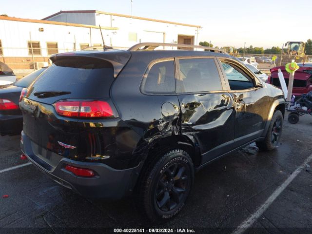 1C4PJMBB4HW612342 Jeep Cherokee Trailhawk 4x4