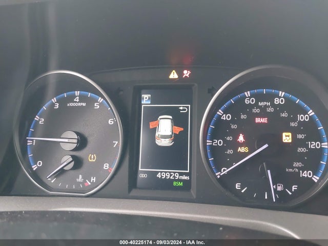 Toyota Rav4 Xle 2018 2T3WFREV0JW460385 Image 15